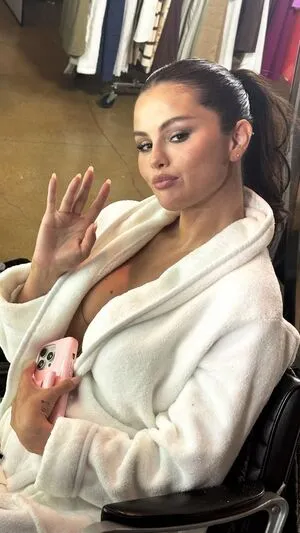 Selena Gomez OnlyFans Leaked Free Thumbnail Picture - #y4QmYrWxof