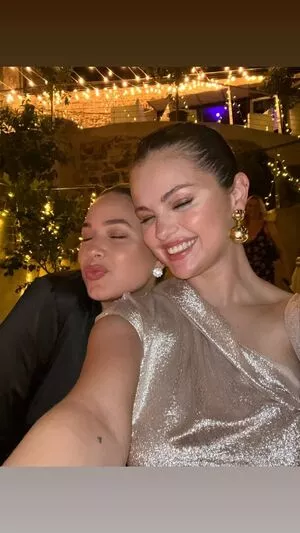 Selena Gomez OnlyFans Leaked Free Thumbnail Picture - #ycbB0T9mAX