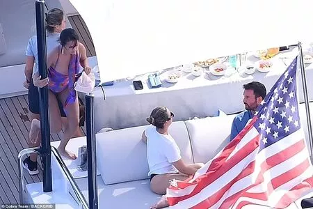 Selena Gomez OnlyFans Leaked Free Thumbnail Picture - #yftjwtwIke