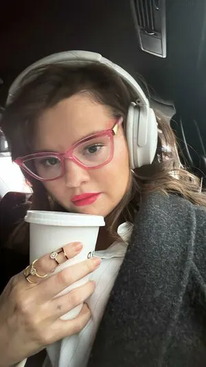 Selena Gomez OnlyFans Leaked Free Thumbnail Picture - #yi4otYYOA6