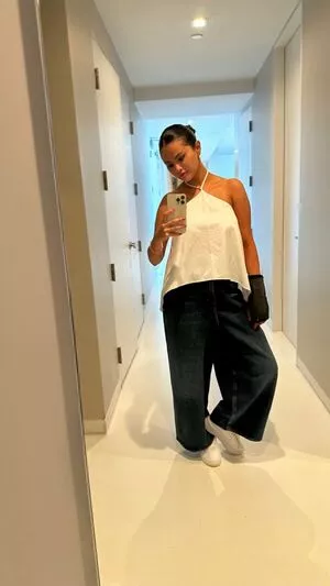 Selena Gomez OnlyFans Leaked Free Thumbnail Picture - #yspld4hUlp