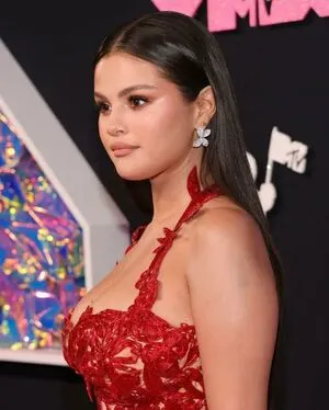 Selena Gomez OnlyFans Leaked Free Thumbnail Picture - #zC1gw0RVTC