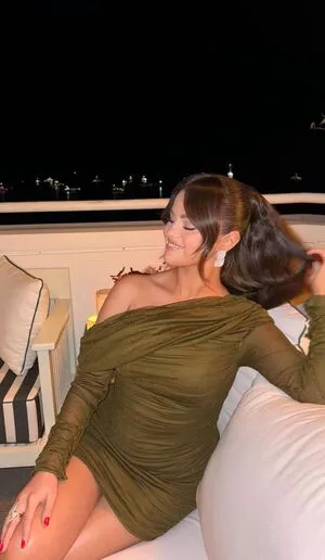 Selena Gomez OnlyFans Leaked Free Thumbnail Picture - #zDsv79frfX