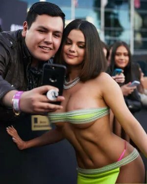 Selena Gomez OnlyFans Leaked Free Thumbnail Picture - #zVlQzXoP66