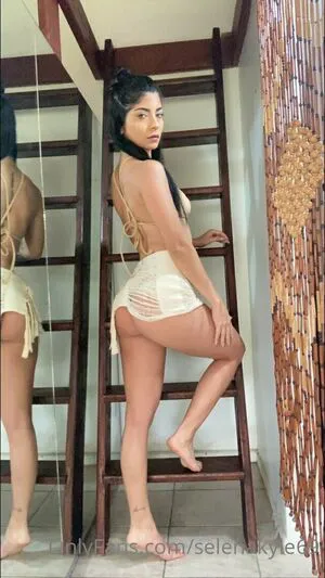Selenakyle69 OnlyFans Leaked Free Thumbnail Picture - #jjd2RvaeyD