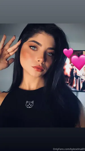 Selenakyle69 OnlyFans Leaked Free Thumbnail Picture - #kgqG18R1KT