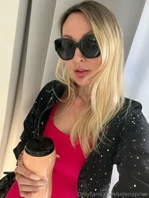 Selenaprice OnlyFans Leaked Free Thumbnail Picture - #5AKviqj0bz