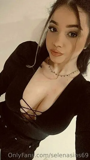 Selenasins69 OnlyFans Leaked Free Thumbnail Picture - #YkRvPc5qN1