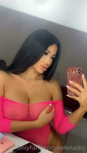 Selenasky OnlyFans Leaked Free Thumbnail Picture - #ZtBVA32OoK
