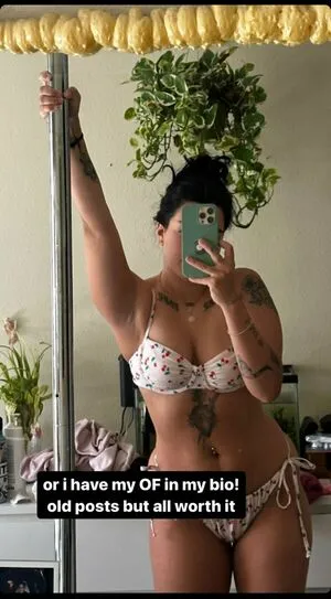 Selenaxoxoxo Marian OnlyFans Leaked Free Thumbnail Picture - #i4LjVdW72U