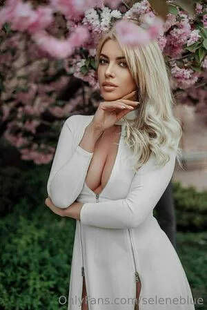 Seleneblue OnlyFans Leaked Free Thumbnail Picture - #sC9Q0s0BNL
