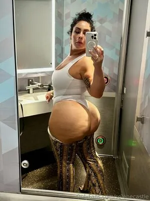 Selenecastle OnlyFans Leaked Free Thumbnail Picture - #0Q7dRj2fzF