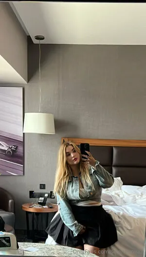 Selenenova8 OnlyFans Leaked Free Thumbnail Picture - #PaYTocHo19
