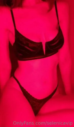 Selenicavip OnlyFans Leaked Free Thumbnail Picture - #xaW7ZFido0