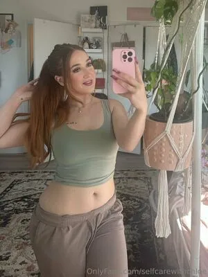 Selfcarewithchloe OnlyFans Leaked Free Thumbnail Picture - #jZ0Lv9Qsz0