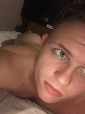 Selfiejesus OnlyFans Leaked Free Thumbnail Picture - #2PUoT8pneg