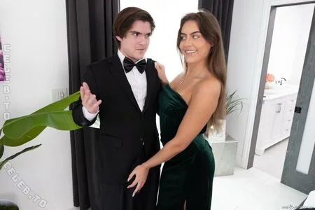 Selina Bentz OnlyFans Leaked Free Thumbnail Picture - #5JrbcKuI86