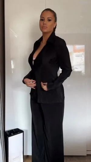 Selinaa OnlyFans Leaked Free Thumbnail Picture - #mvlBwWVmBj