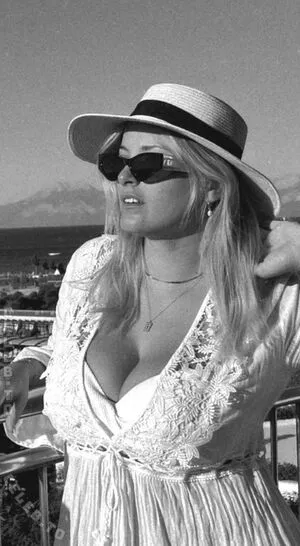 Selinaaarw OnlyFans Leaked Free Thumbnail Picture - #AcBNYuxvhA