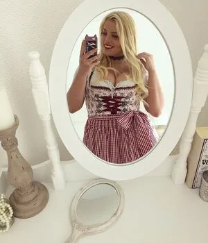 Selinaaarw OnlyFans Leaked Free Thumbnail Picture - #nzjbKBdkFx