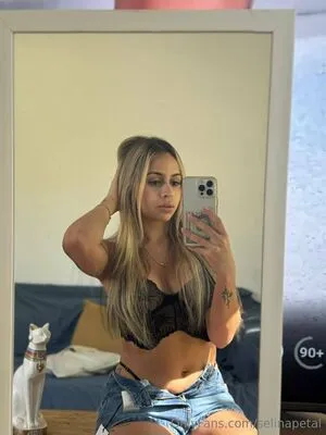 Selinapetal OnlyFans Leaked Free Thumbnail Picture - #oIkUt0lFp5