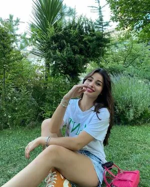 Selinhayat OnlyFans Leaked Free Thumbnail Picture - #FAp7tpBs3I