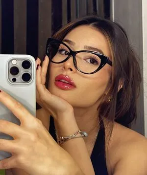 Selinhayat OnlyFans Leaked Free Thumbnail Picture - #abH2kvUQ8K