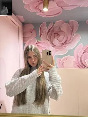 Selinka OnlyFans Leaked Free Thumbnail Picture - #4l3hQ1mU4D