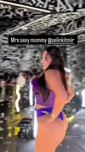 Selinkitmir OnlyFans Leaked Free Thumbnail Picture - #FE91ydWYpy