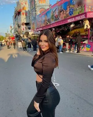 Selinkitmir OnlyFans Leaked Free Thumbnail Picture - #bCGnQl0RMH