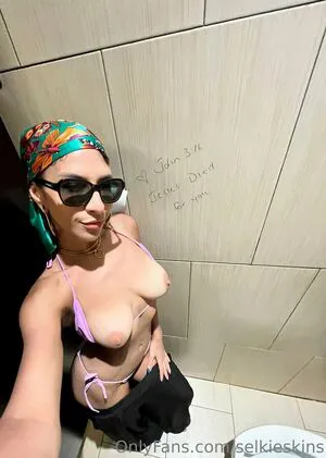Selkieskins OnlyFans Leaked Free Thumbnail Picture - #mkKRgKCSkD