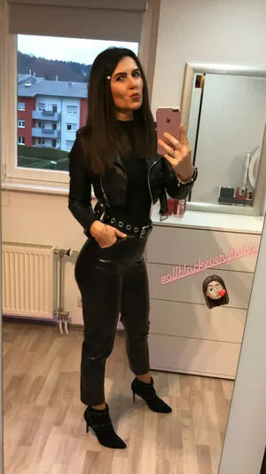 Selma Kostic OnlyFans Leaked Free Thumbnail Picture - #fdrffbny17