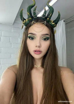 Selti OnlyFans Leaked Free Thumbnail Picture - #0MZHFtHwBH