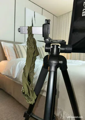 Selti OnlyFans Leaked Free Thumbnail Picture - #4Y881OpBYl
