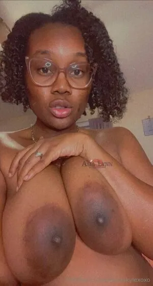 Selynakylexoxo OnlyFans Leaked Free Thumbnail Picture - #k5WRpMx2NZ