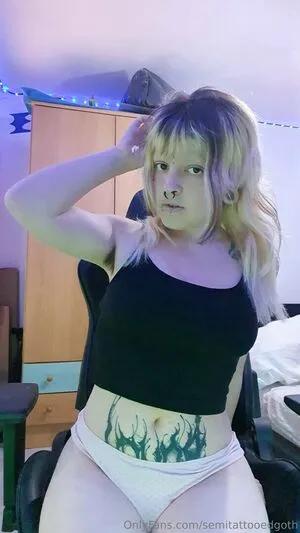Semitattooedgoth OnlyFans Leaked Free Thumbnail Picture - #AQOEcbwTLX