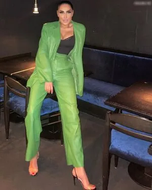 Senna Gammour OnlyFans Leaked Free Thumbnail Picture - #TRAQ9xiKos