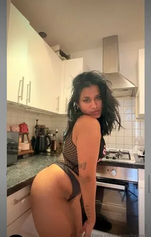 Senorita Sara OnlyFans Leaked Free Thumbnail Picture - #LsHzcMzhE9