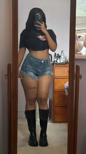 Senoritasara OnlyFans Leaked Free Thumbnail Picture - #Y6hagxgXIs