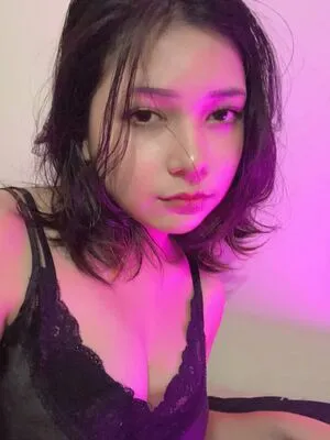 Senpai Alice OnlyFans Leaked Free Thumbnail Picture - #4IXTAzrMHK