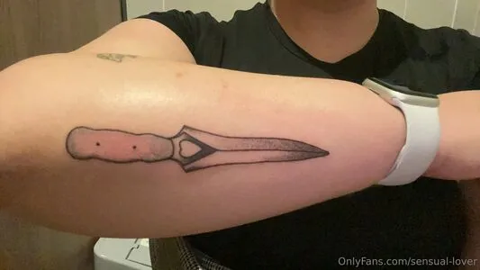 Sensual Lover OnlyFans Leaked Free Thumbnail Picture - #KIa1DiGidd