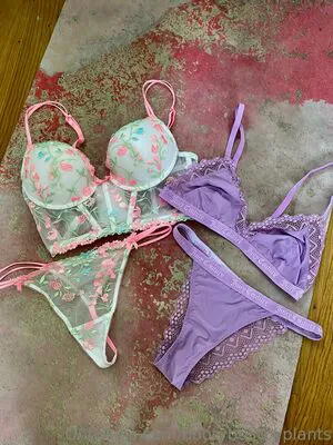 Sensualvibesss OnlyFans Leaked Free Thumbnail Picture - #5ofe2tQY1T