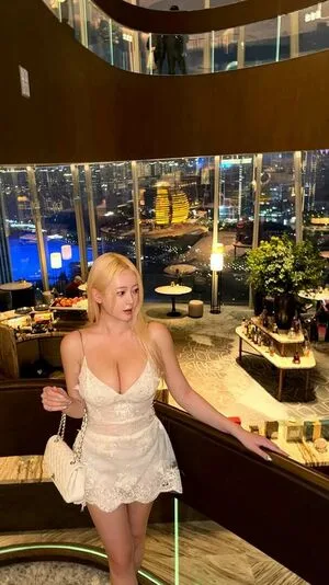 Seon H E OnlyFans Leaked Free Thumbnail Picture - #gQc1nYPMzE