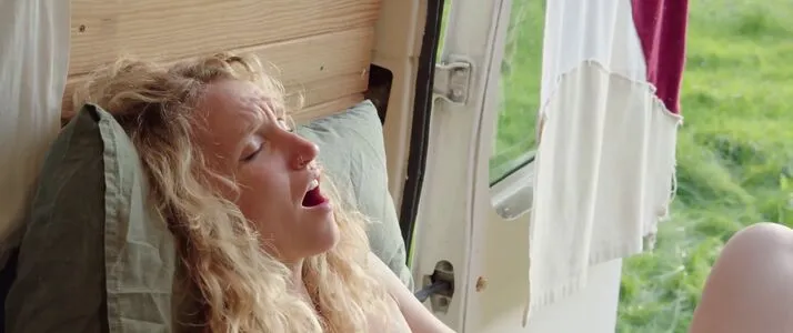 Serafina Sky OnlyFans Leaked Free Thumbnail Picture - #olCO3UU2hb