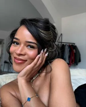Serayah OnlyFans Leaked Free Thumbnail Picture - #grEIFWjPgT