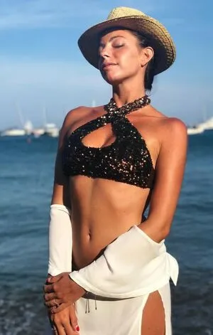 Serena Esse OnlyFans Leaked Free Thumbnail Picture - #0R4CgiSYBc