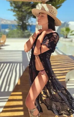 Serena Esse OnlyFans Leaked Free Thumbnail Picture - #QVSUKDxAZ0
