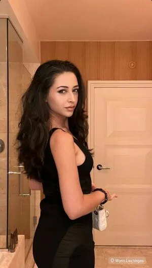 Serena Milan OnlyFans Leaked Free Thumbnail Picture - #3I4T7NFmIq