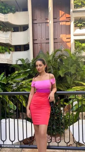 Serena Milan OnlyFans Leaked Free Thumbnail Picture - #ULEK743ixe