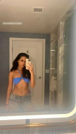 Serena Milan OnlyFans Leaked Free Thumbnail Picture - #d1S2Jj2lKI